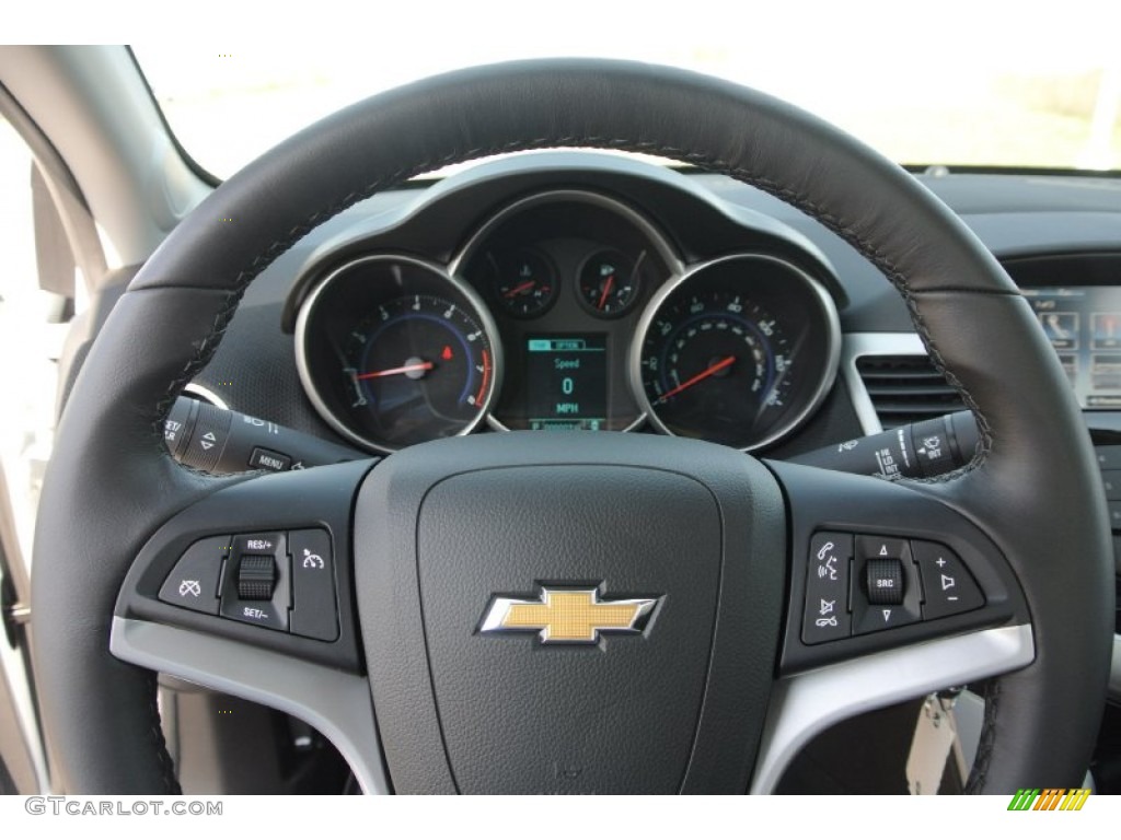 2013 Cruze LT - Summit White / Jet Black photo #15