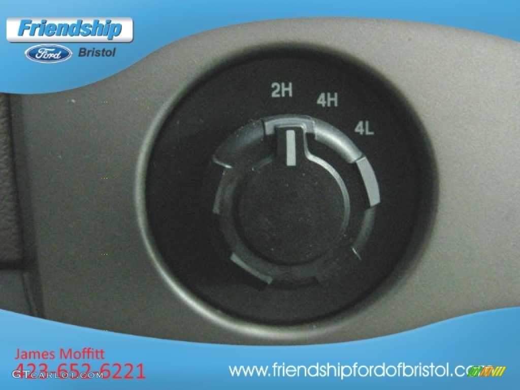 2010 F150 XLT SuperCrew 4x4 - Ingot Silver Metallic / Medium Stone photo #27