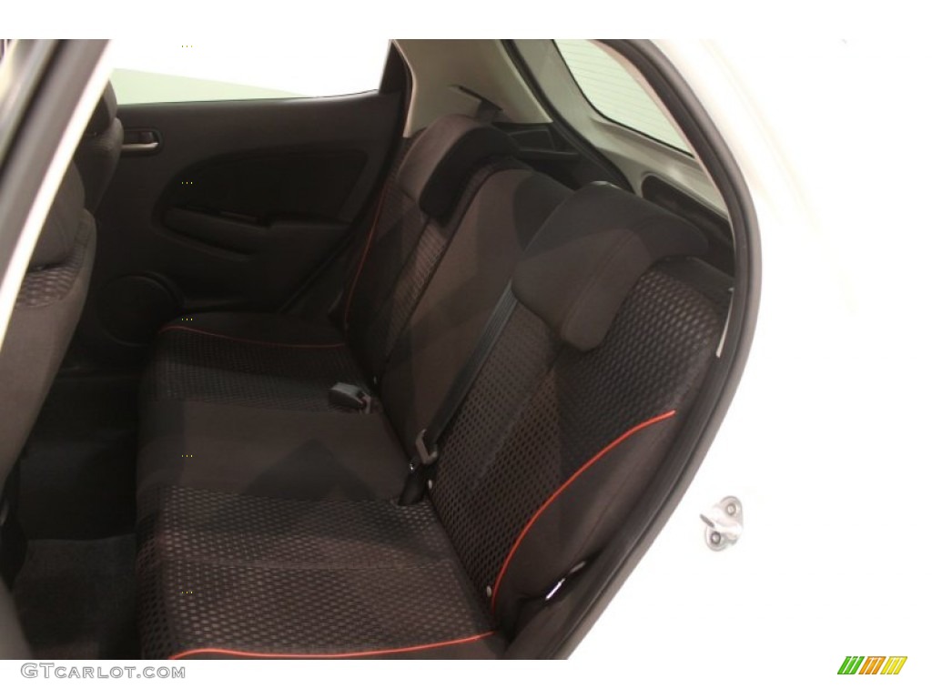 2011 MAZDA2 Touring - Crystal White Pearl / Black photo #12