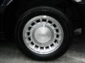 2001 Lincoln Town Car Executive Wheel and Tire Photo