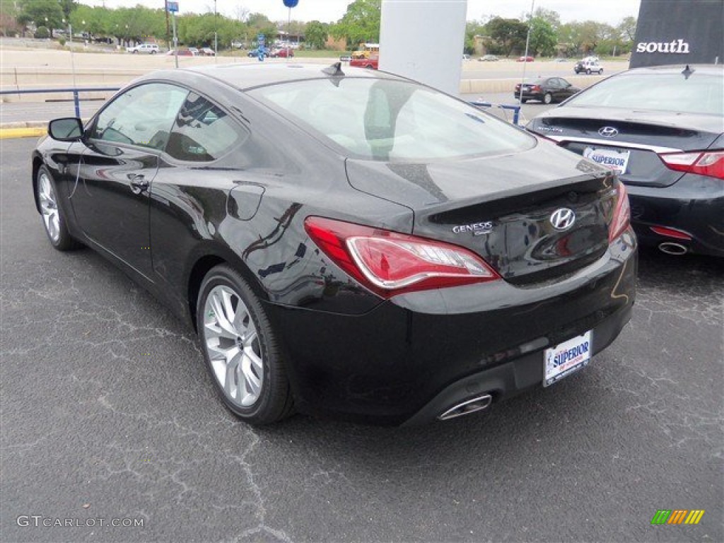 2013 Genesis Coupe 2.0T - Black Noir Pearl / Black Cloth photo #6