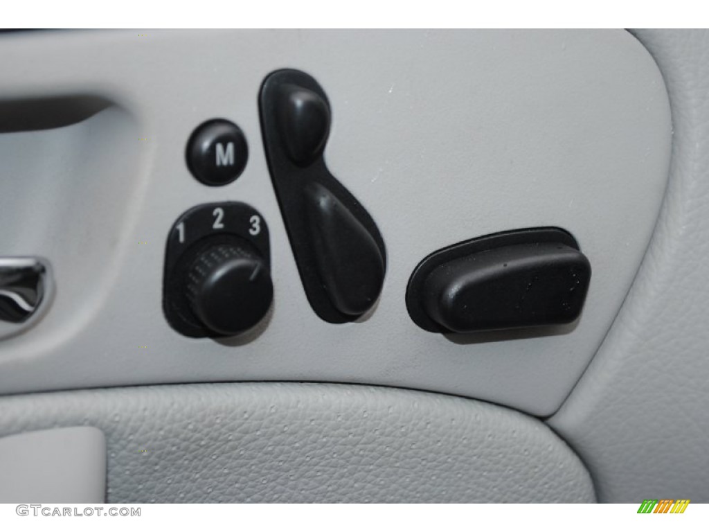 2007 Mercedes-Benz C 280 Luxury Controls Photo #79629550