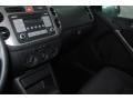 Reflex Silver Metallic - Tiguan S Photo No. 16