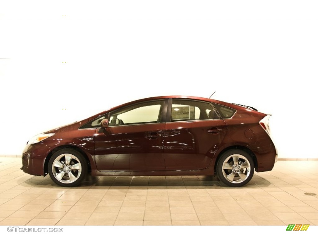 2013 Prius Persona Series Hybrid - Dark Cherry Pearl / Dark Gray photo #9