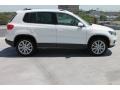 Candy White - Tiguan SE Photo No. 9
