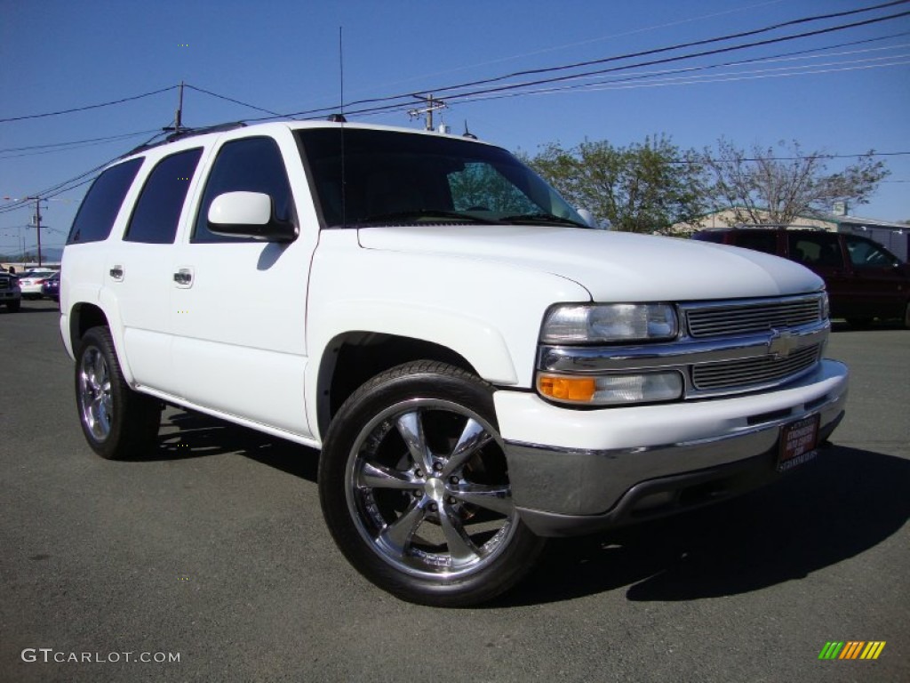 2005 Tahoe LT 4x4 - Summit White / Tan/Neutral photo #1