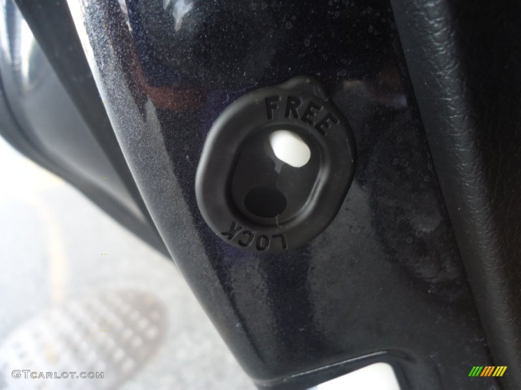 2013 Impreza WRX Premium 4 Door - Dark Gray Metallic / WRX Carbon Black photo #40