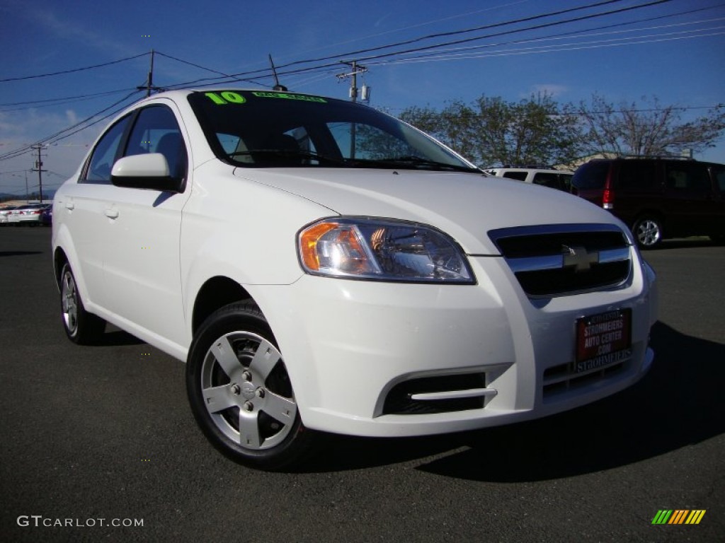 2010 Aveo LT Sedan - Summit White / Charcoal photo #1