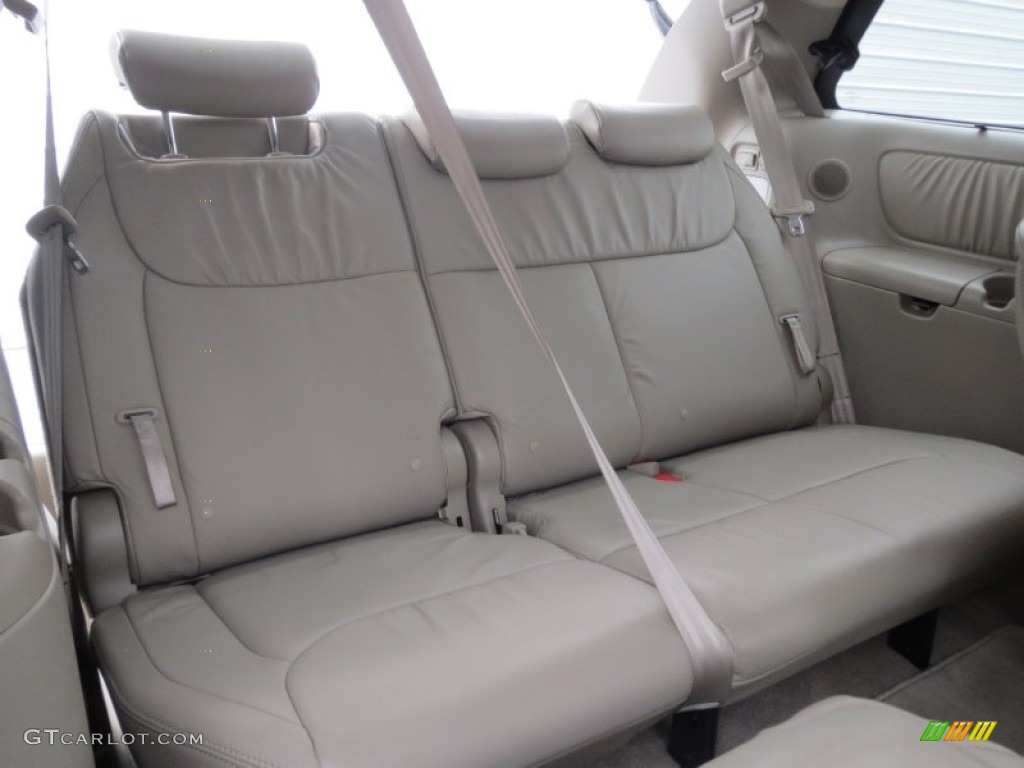 Taupe Interior 2010 Toyota Sienna XLE Photo #79639426