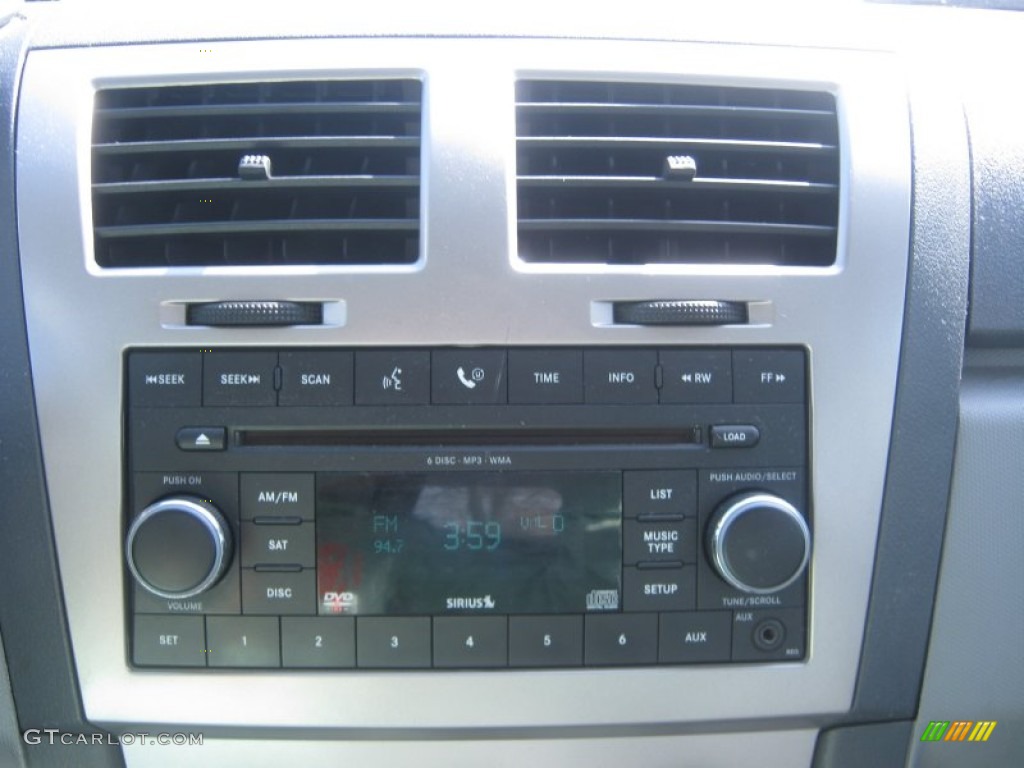 2008 Dodge Avenger R/T AWD Audio System Photos