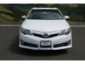 2013 Super White Toyota Camry SE V6  photo #3