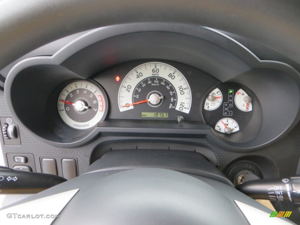 2008 Toyota FJ Cruiser 4WD Gauges Photo #79640696