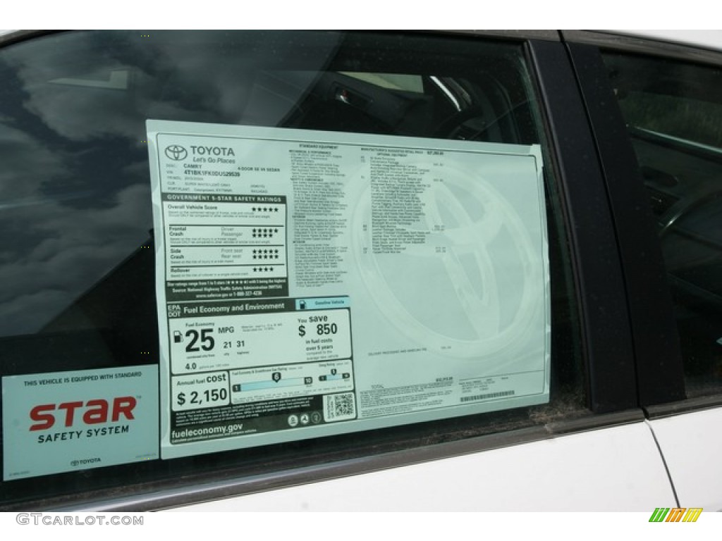 2013 Camry SE V6 - Super White / Black/Ash photo #10