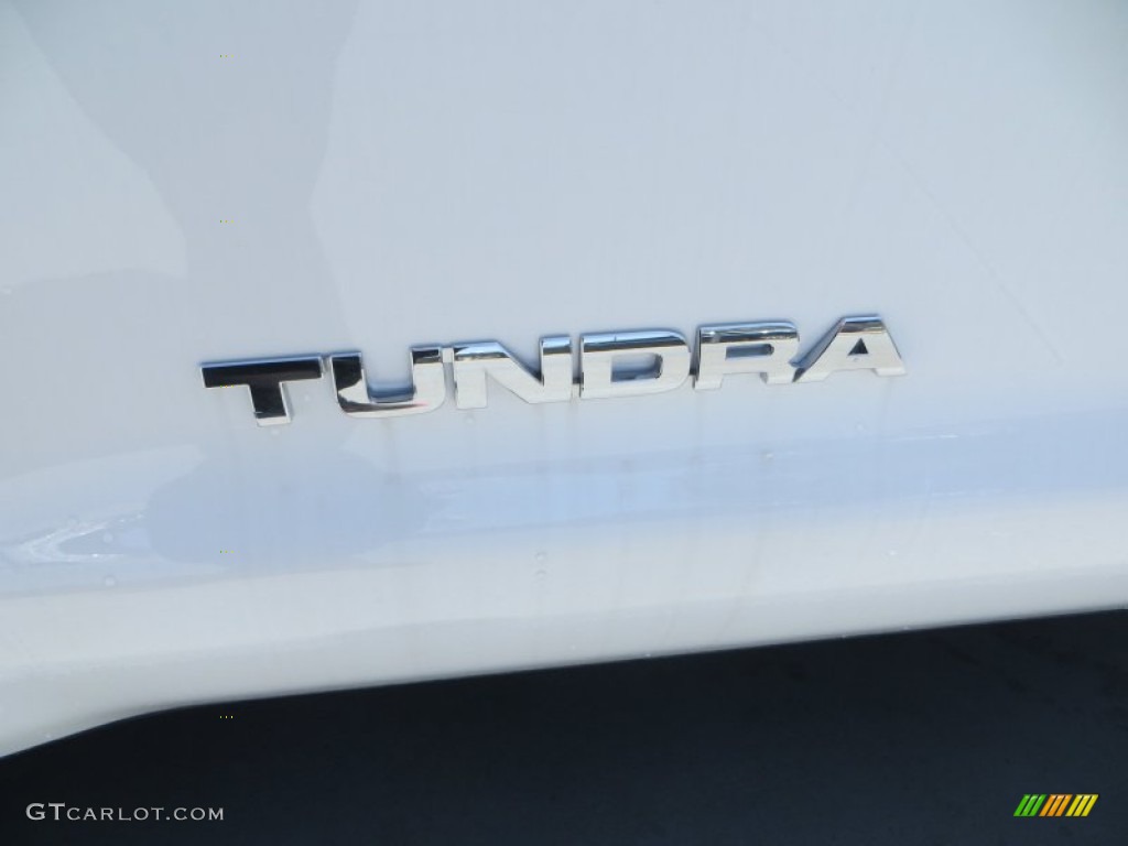 2013 Tundra Double Cab 4x4 - Super White / Graphite photo #16