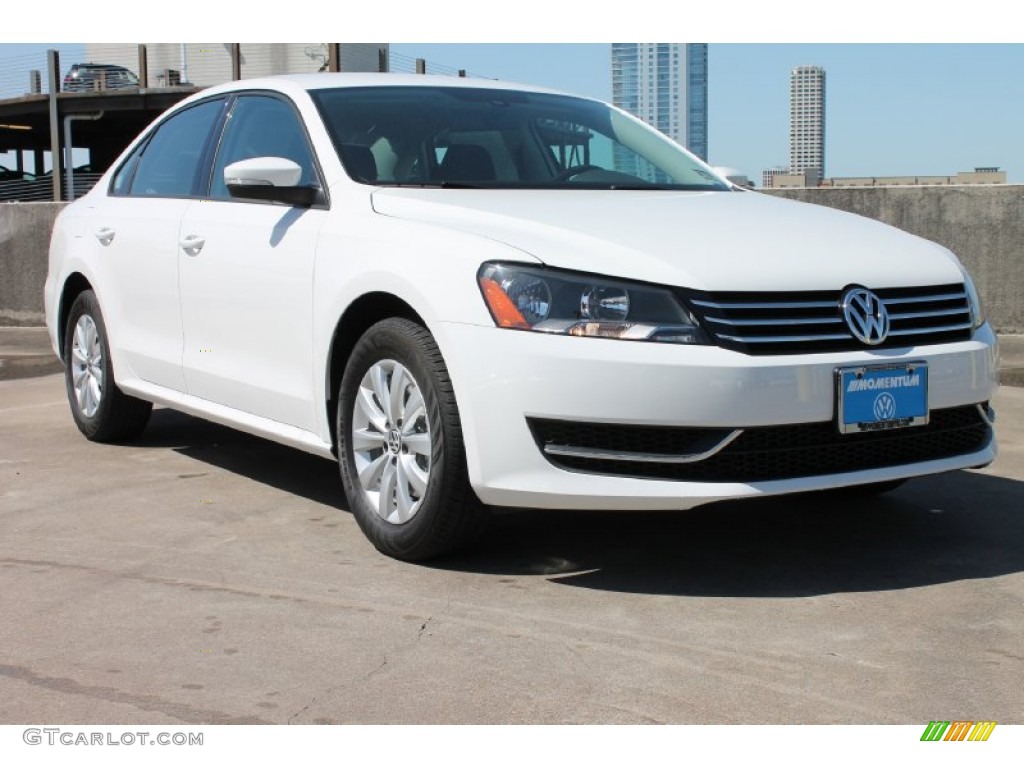 2013 Passat 2.5L S - Candy White / Titan Black photo #1