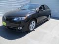 Attitude Black Metallic - Camry SE Photo No. 9