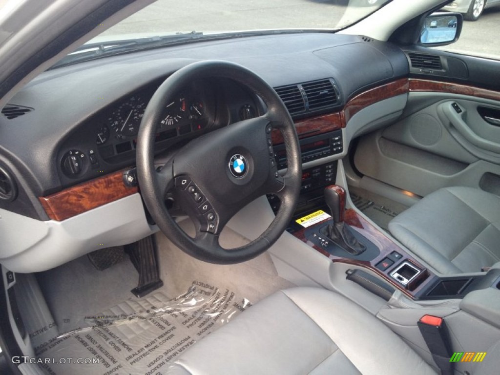 Grey Interior 2002 BMW 5 Series 525i Wagon Photo #79647440