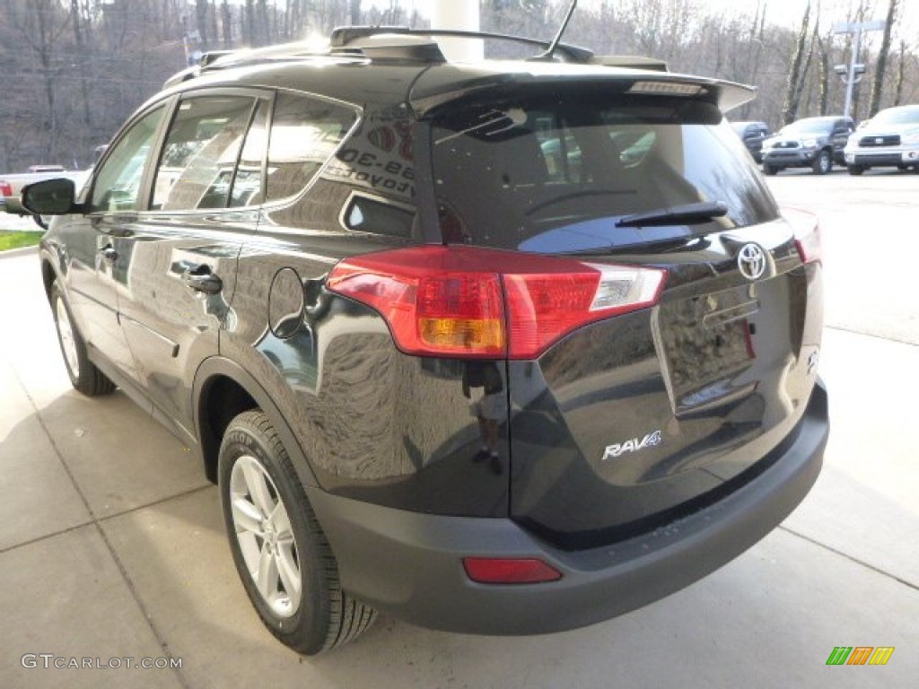 2013 RAV4 XLE AWD - Black / Black photo #4