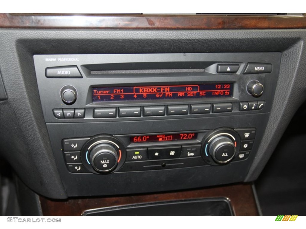 2011 BMW 3 Series 335i Coupe Controls Photo #79649497