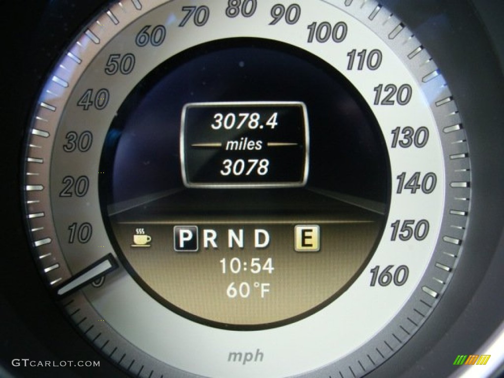 2012 Mercedes-Benz C 300 Luxury 4Matic Gauges Photos