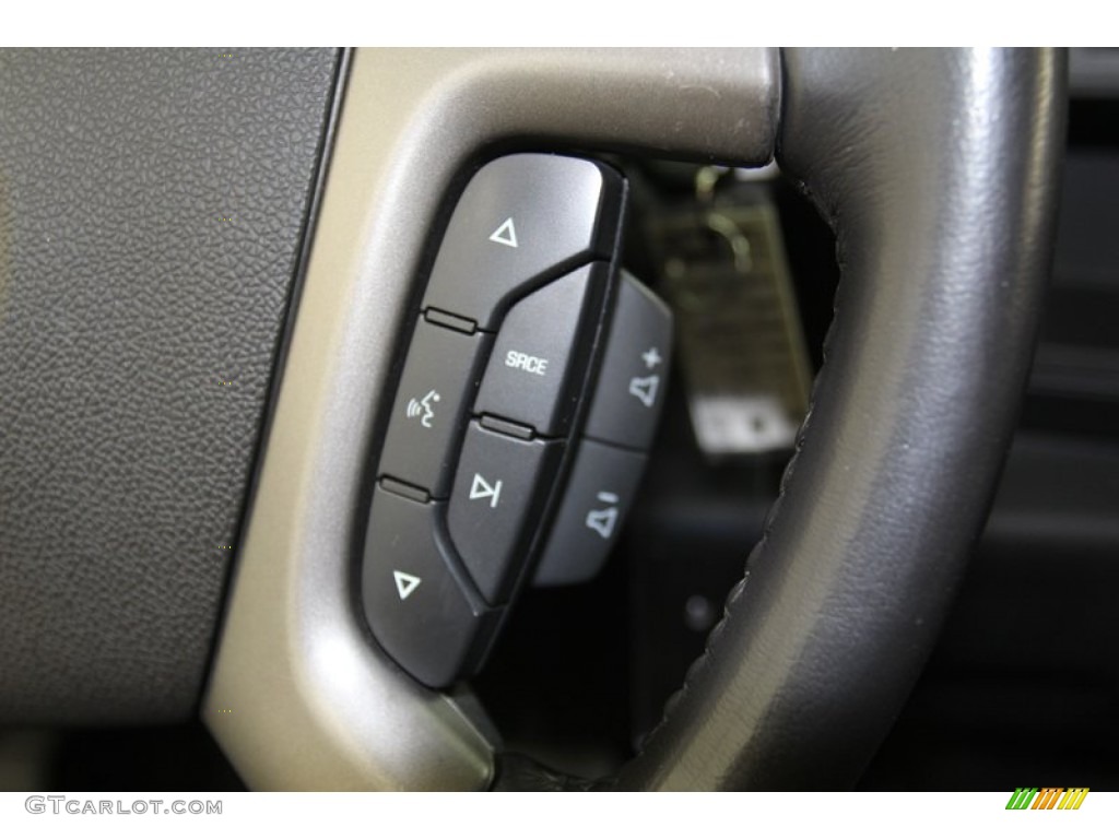 2007 Chevrolet Silverado 1500 LT Extended Cab Controls Photo #79651055