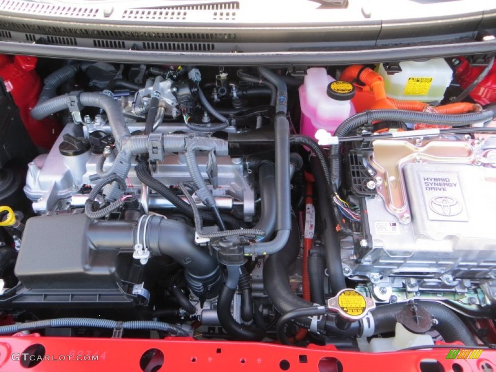 2013 Toyota Prius c Hybrid Two 1.5 Liter DOHC 16-Valve VVT-i 4 Cylinder Gasoline/Electric Hybrid Engine Photo #79651246