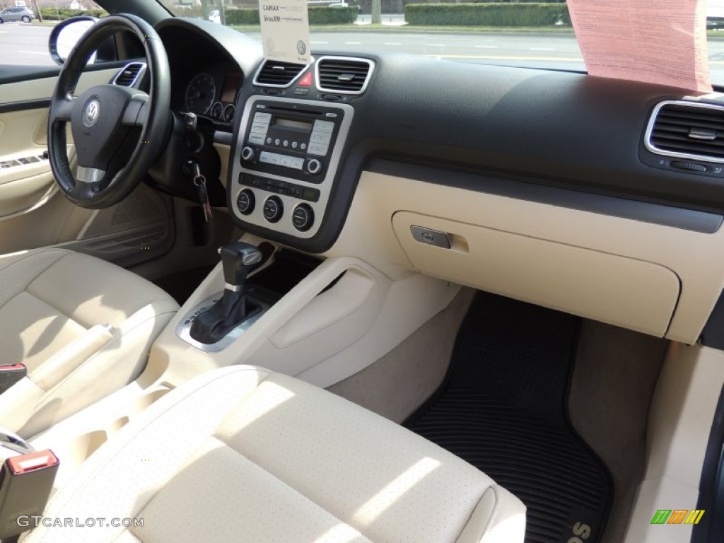 2007 Volkswagen Eos 2.0T Cornsilk Beige Dashboard Photo #79651408