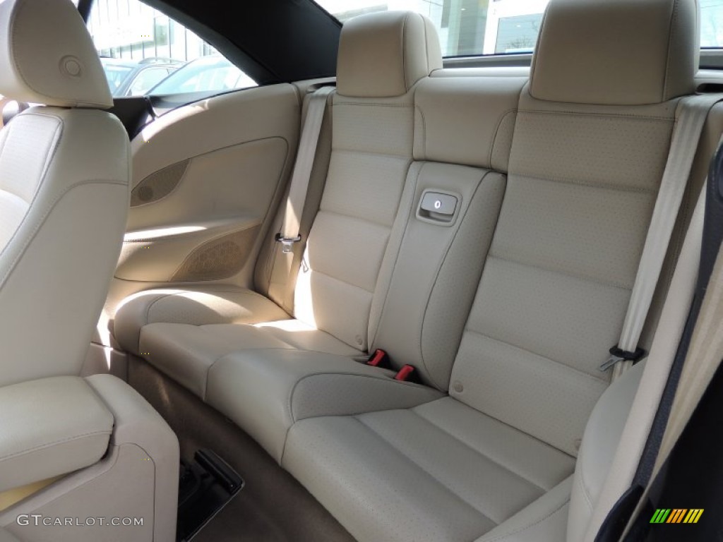 Cornsilk Beige Interior 2007 Volkswagen Eos 2.0T Photo #79651572