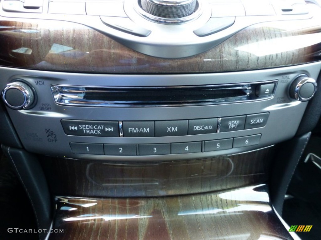 2012 Infiniti M Hybrid Sedan Audio System Photo #79652105