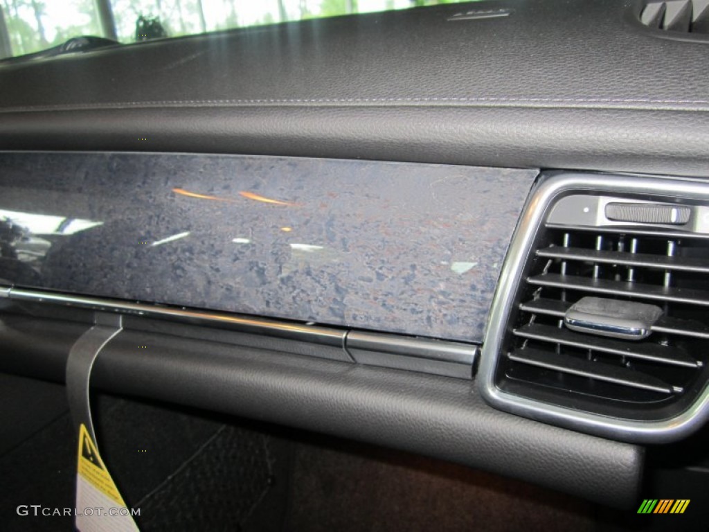 2013 Porsche Panamera V6 Black Dashboard Photo #79654739