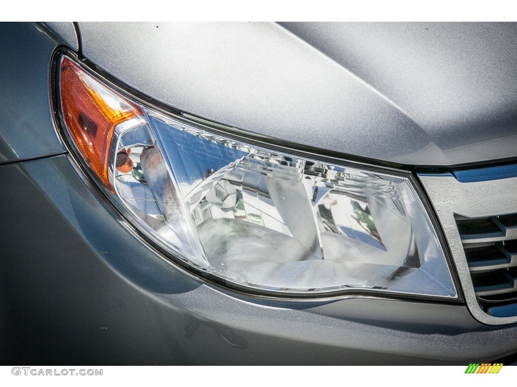 2010 Forester 2.5 XT Limited - Steel Silver Metallic / Platinum photo #26