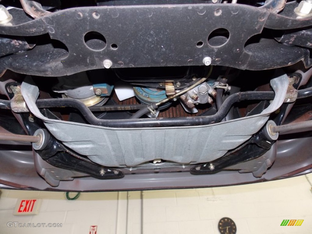 1979 Datsun 280ZX Fastback Undercarriage Photo #79657185