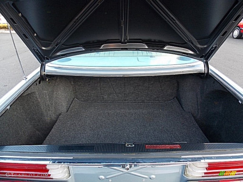 1980 Mercedes-Benz S Class 450 SEL Trunk Photos