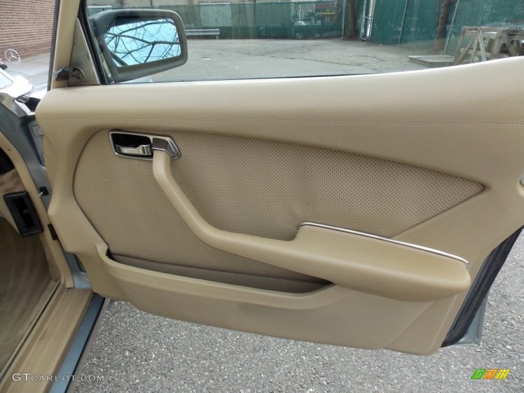 1980 Mercedes-Benz S Class 450 SEL Beige Door Panel Photo #79658028