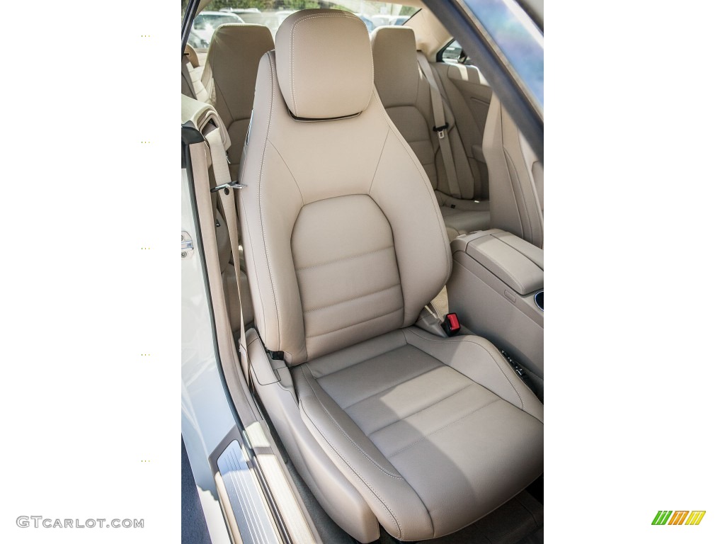 Almond Beige Interior 2010 Mercedes-Benz E 350 Coupe Photo #79659712