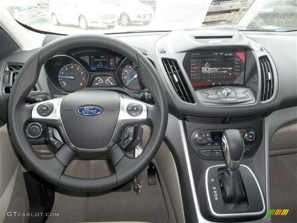 2013 Escape SE 2.0L EcoBoost - White Platinum Metallic Tri-Coat / Medium Light Stone photo #14