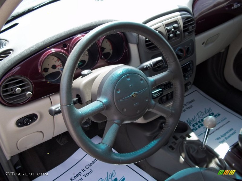 2001 Chrysler PT Cruiser Limited Taupe/Pearl Beige Steering Wheel Photo #79662660