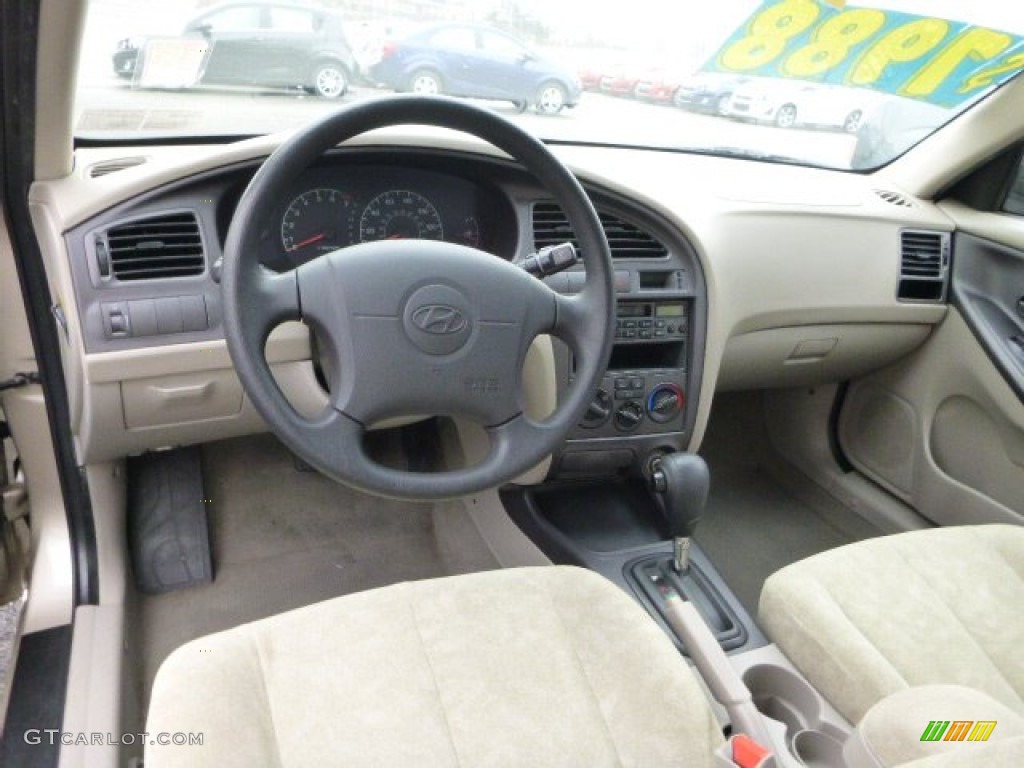 Beige Interior 2003 Hyundai Elantra GLS Sedan Photo #79663116