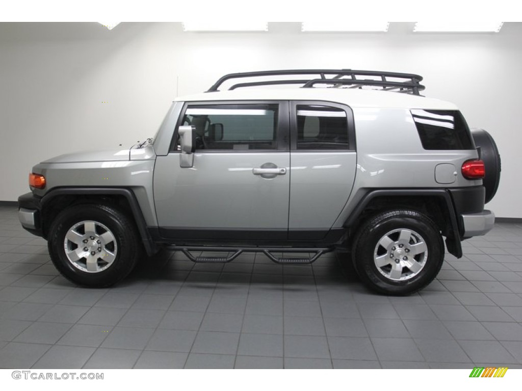 Silver Fresco Metallic 2010 Toyota FJ Cruiser Standard FJ Cruiser Model Exterior Photo #79663488