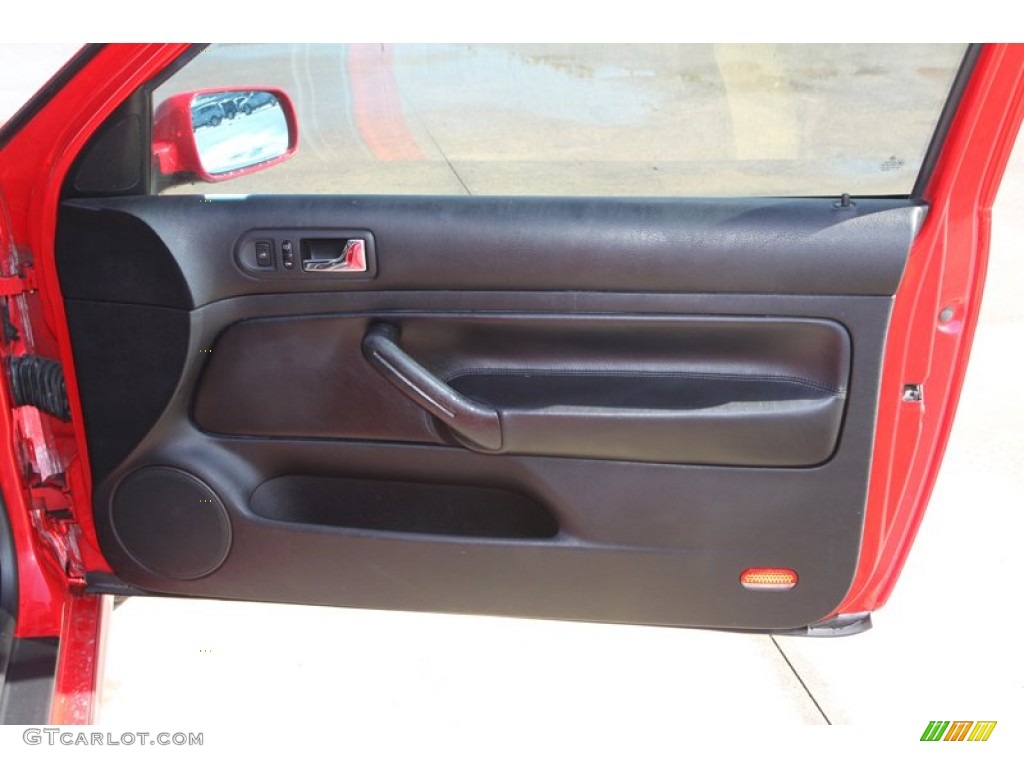 2002 Volkswagen GTI 1.8T Door Panel Photos