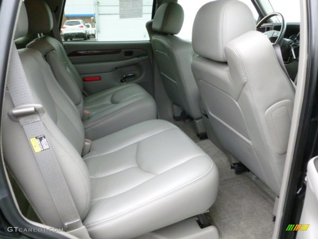 2006 Cadillac Escalade AWD Rear Seat Photo #79664001