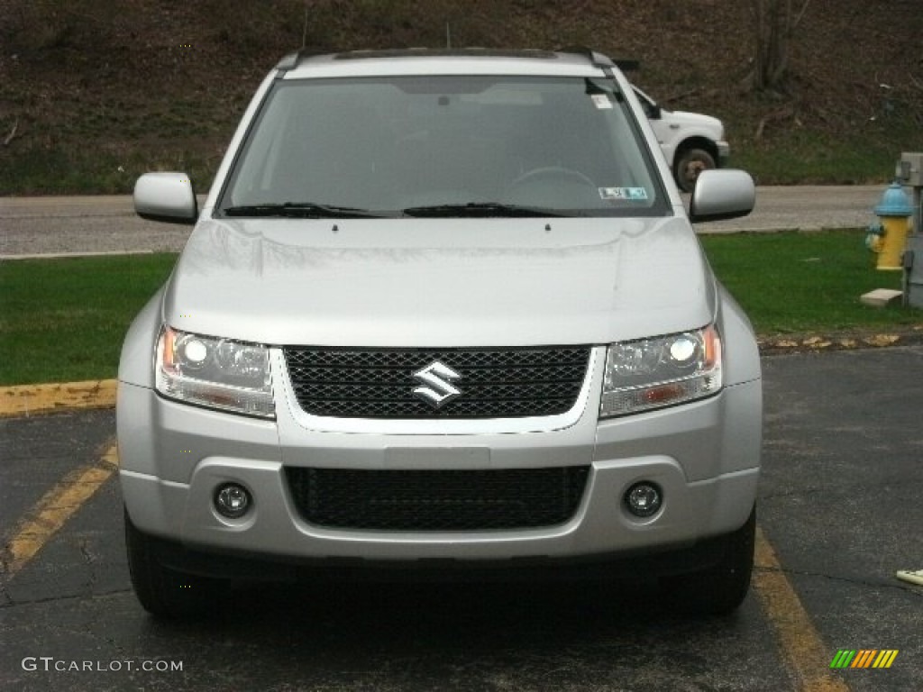 2009 Grand Vitara Luxury 4x4 - Quicksilver Metallic / Black photo #1