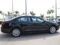 Black - Jetta SE Sedan Photo No. 6