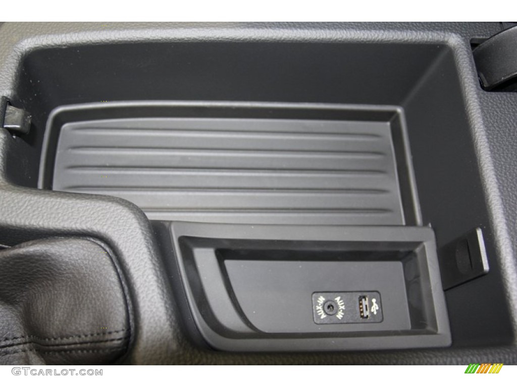 2013 3 Series 328i Sedan - Glacier Silver Metallic / Black photo #21