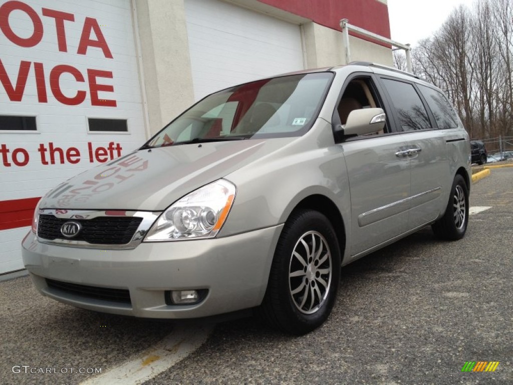 Silverstone Beige 2012 Kia Sedona EX Exterior Photo #79668436