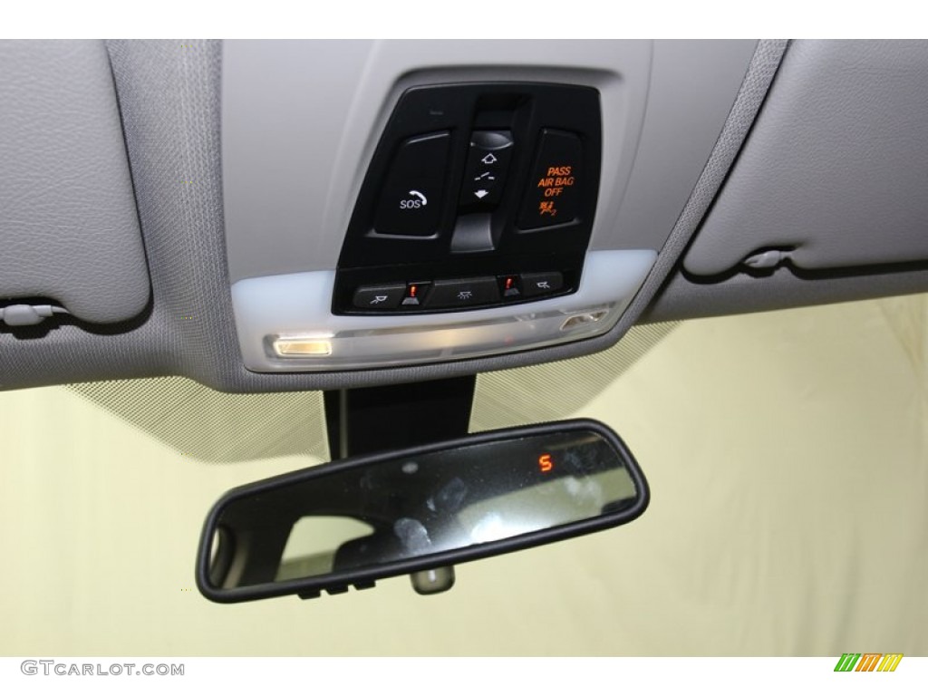2013 3 Series 328i Sedan - Glacier Silver Metallic / Black photo #16