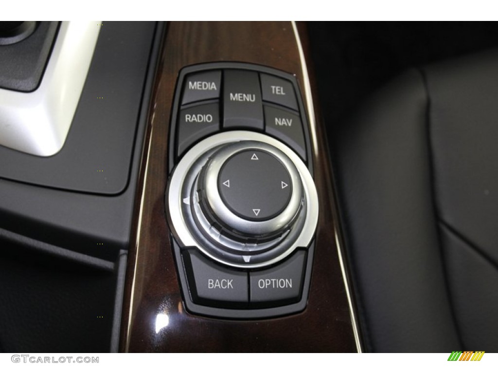 2013 3 Series 328i Sedan - Glacier Silver Metallic / Black photo #20