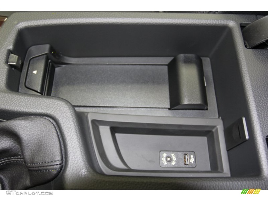 2013 3 Series 328i Sedan - Glacier Silver Metallic / Black photo #21