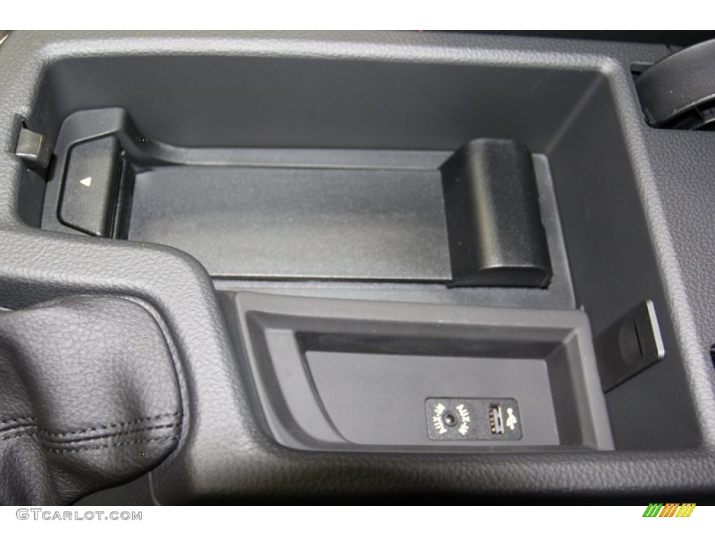 2013 3 Series 335i Sedan - Glacier Silver Metallic / Black photo #22