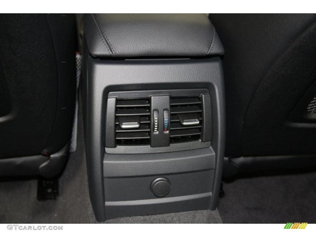 2013 3 Series 335i Sedan - Glacier Silver Metallic / Black photo #30